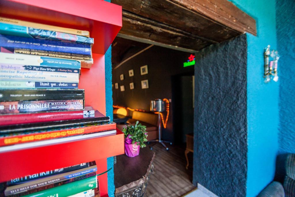 Borda Jovell Hostel Sispony Room photo