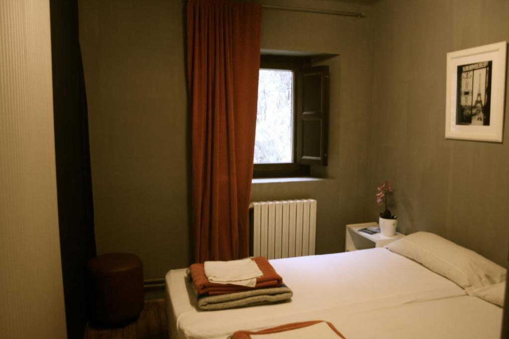 Borda Jovell Hostel Sispony Exterior photo